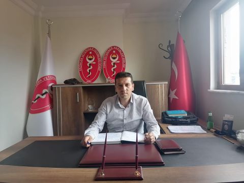 İSMAİL ÖZGÜR İLHAN ERZİNCAN VETERİNER HEKİMLERi ODASININ YENİ BAŞKANI